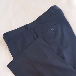 Brooks Brothers 1818 Madison style deep navy pants